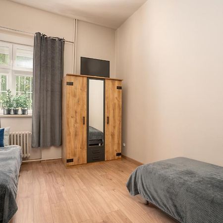 As Home 8-Osobowy Apartament W Rynku Wrocław Eksteriør billede