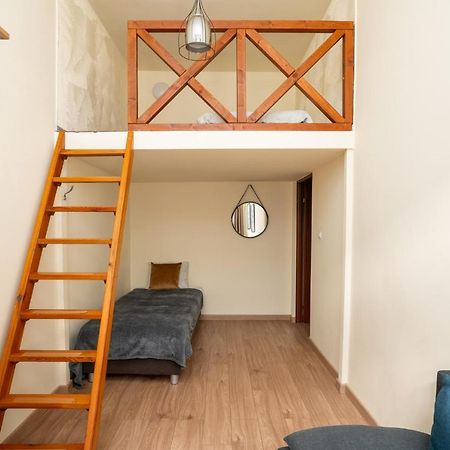 As Home 8-Osobowy Apartament W Rynku Wrocław Eksteriør billede