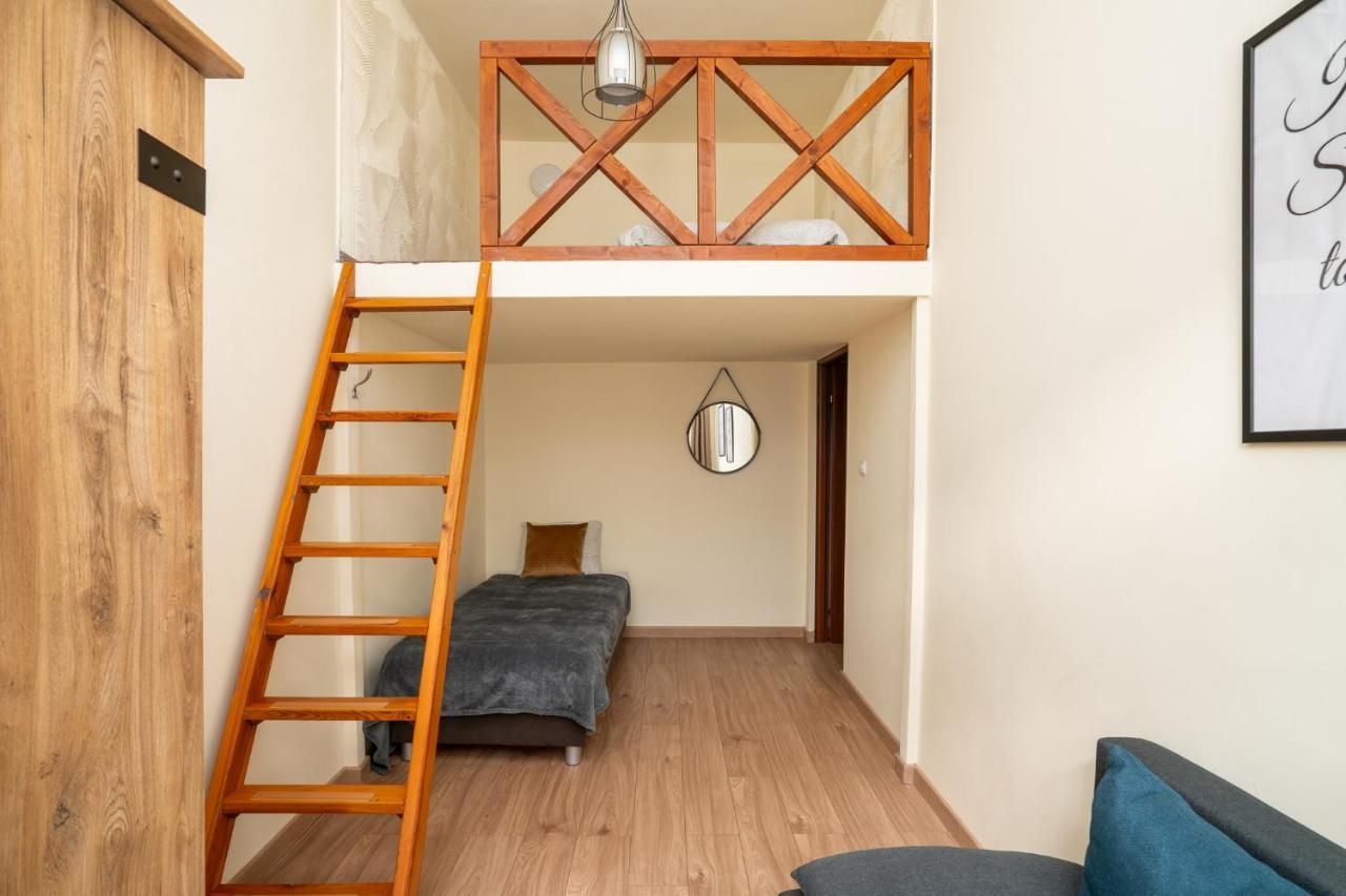 As Home 8-Osobowy Apartament W Rynku Wrocław Eksteriør billede